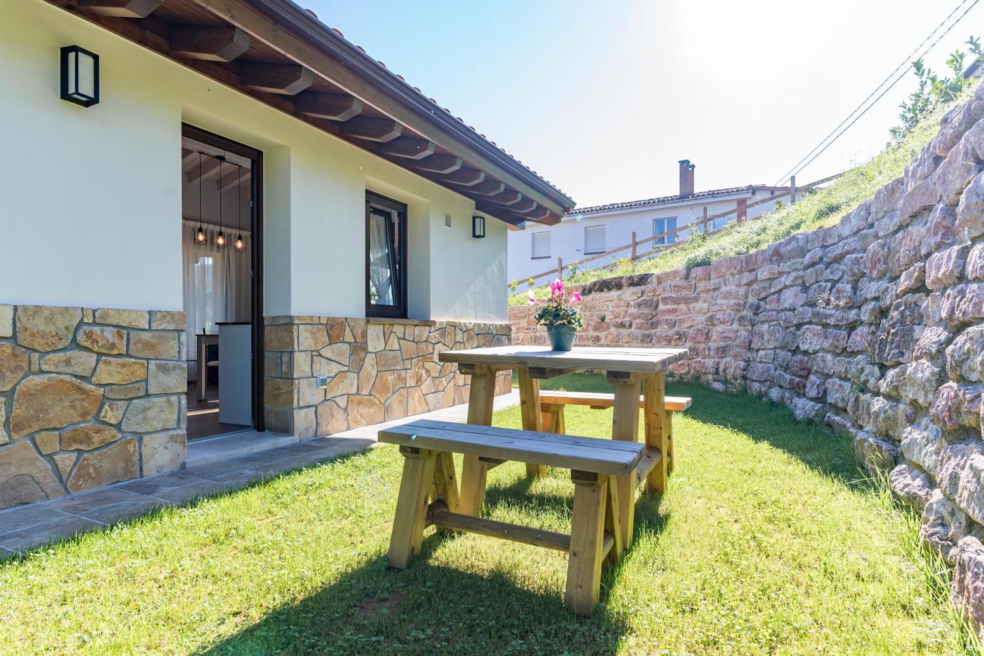 Onís Apartamentos Cuetumerin מראה חיצוני תמונה