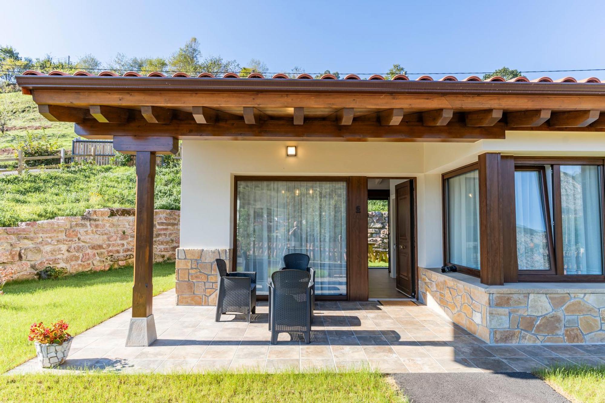 Onís Apartamentos Cuetumerin מראה חיצוני תמונה