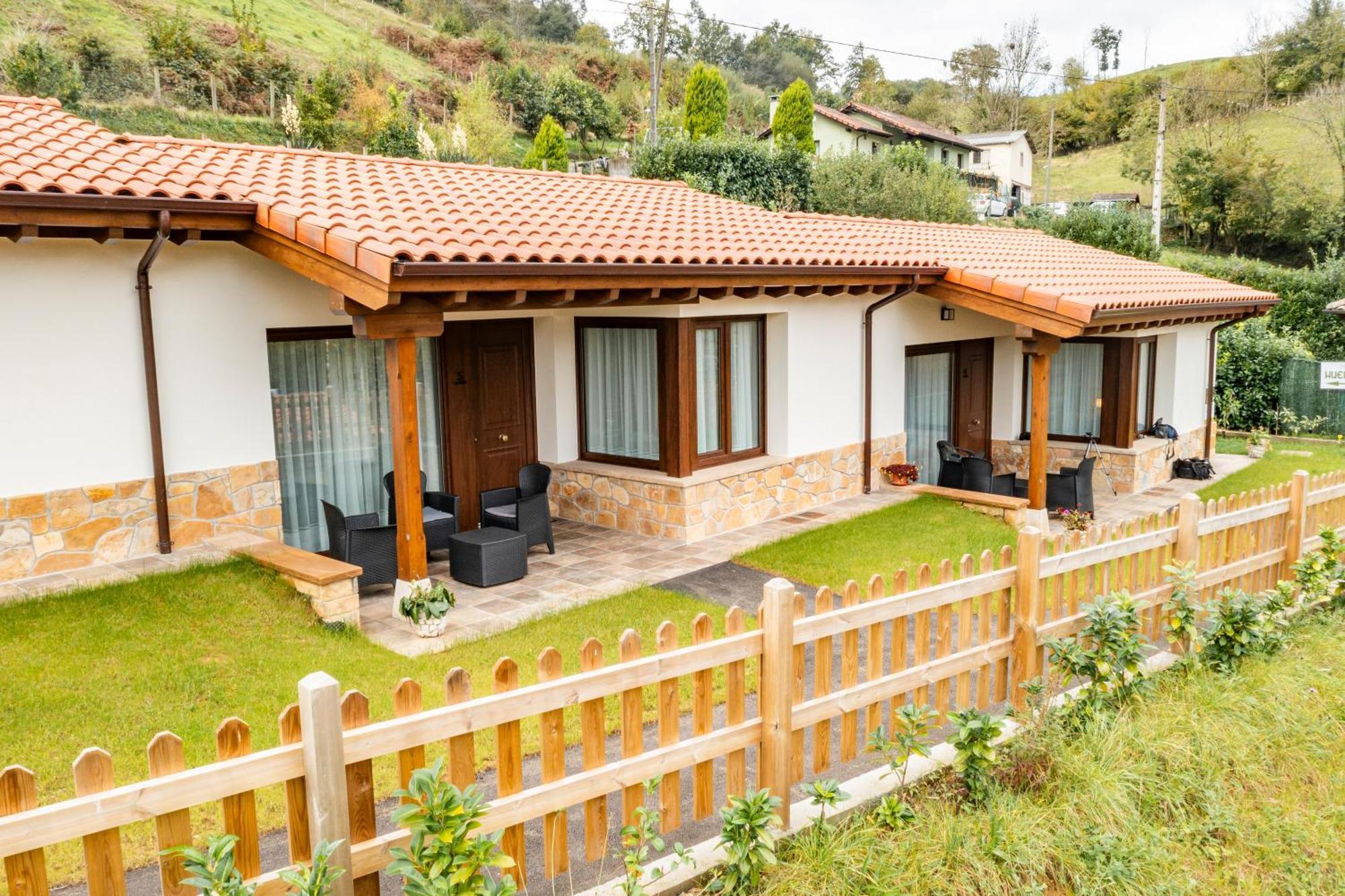 Onís Apartamentos Cuetumerin מראה חיצוני תמונה